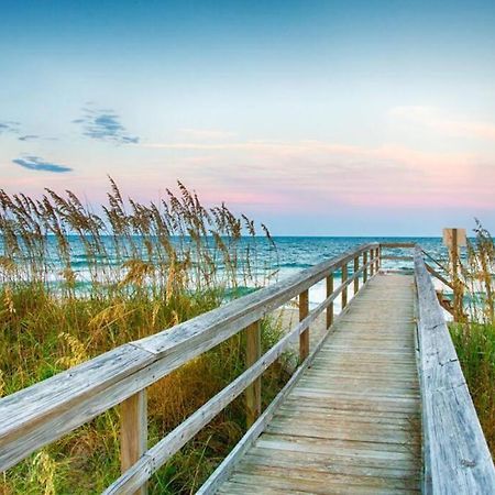 Booking Fast! Golf, Beach, And Relaxation! A Great Place For All! 卡拉巴什 外观 照片